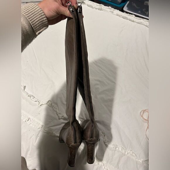 Enzo Angiolini knee high taupe leather boot. Karissa style size 9.5 FUC - Picture 3 of 10